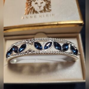 ANNE KLEIN BRACELET, NEW